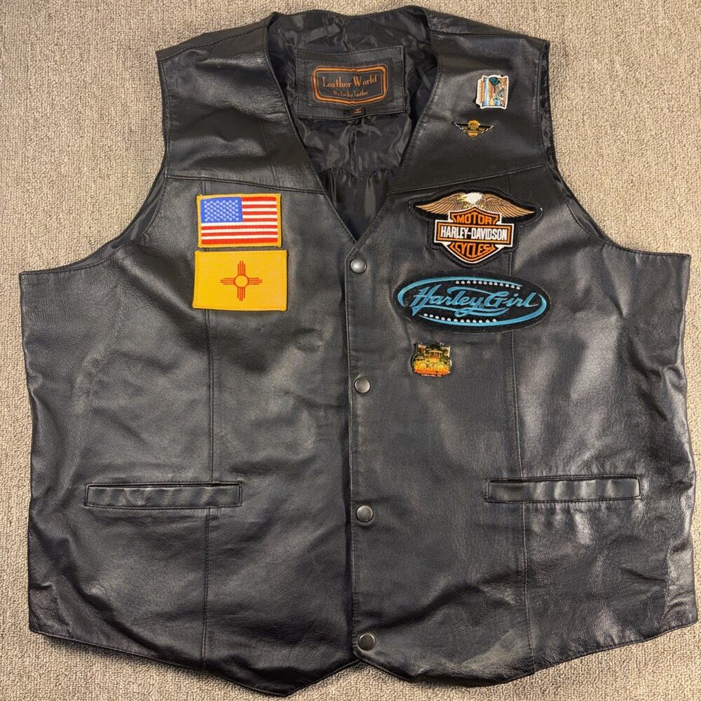 Leather World Leather Biker Vest Harley Girl Patches Pins Women’s L Motorcycle